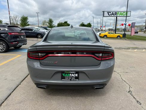 Used 2018 Dodge Charger GT AWD/4WD image 10
