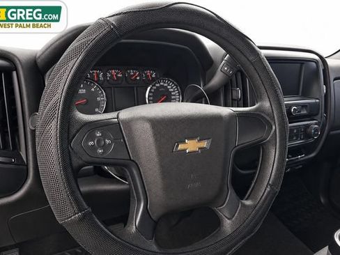 Used 2018 Chevrolet Silverado 1500 Custom w/ Custom Convenience Package RWD image 14