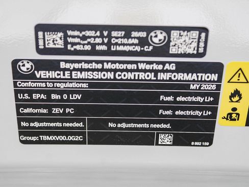 New 2026 BMW i4 xDrive40i w/ Driving Assistance Package AWD/4WD image 27