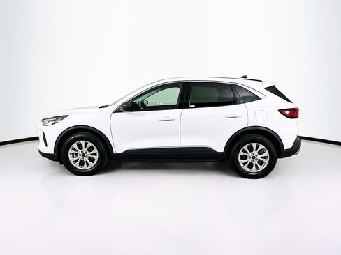 Used 2023 Ford Escape Active image 4