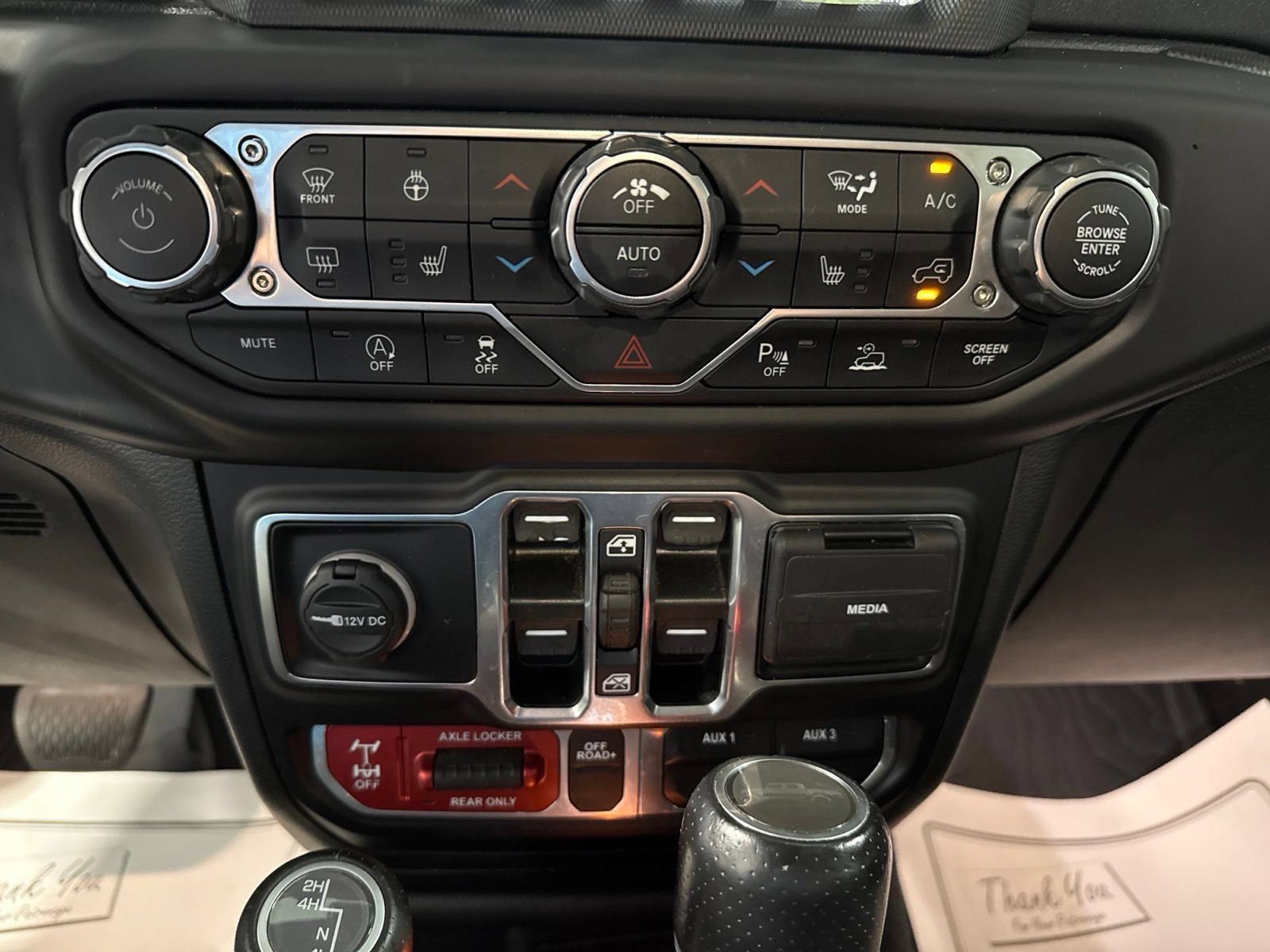 Used 2022 Jeep Gladiator Mojave w/ LED Lighting Group AWD/4WD image 32