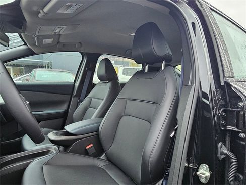 New 2026 Nissan Leaf SV+ w/ Floor Mat Package (SV+) image 16