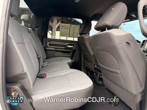 Used 2024 RAM 2500 Big Horn AWD/4WD image 15