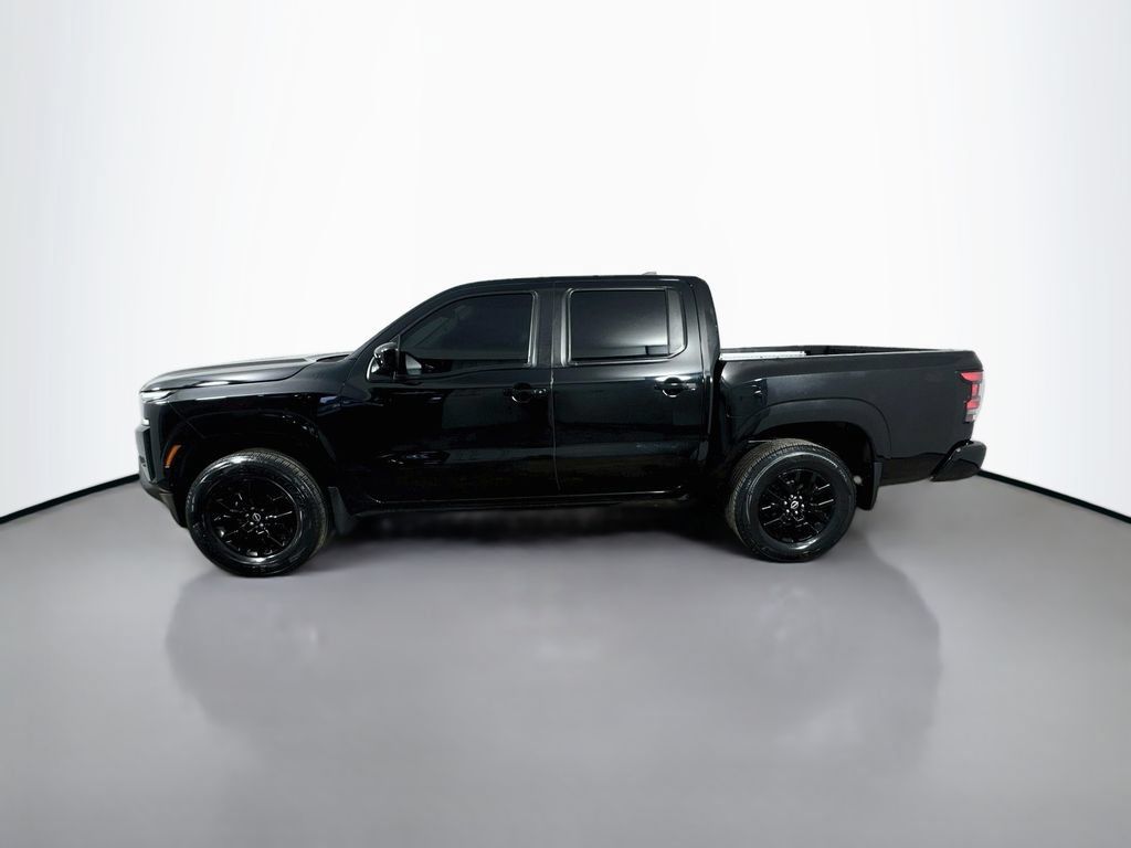 Used 2023 Nissan Frontier SV w/ SV Premium Package AWD/4WD image 4