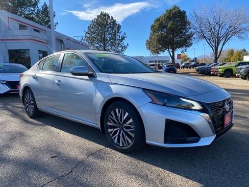 New 2025 Nissan Altima 2.5 SV w/ SV Premium Package image 7