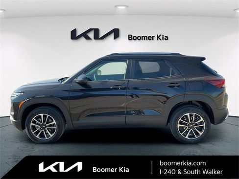 Used 2025 Chevrolet TrailBlazer LT image 8