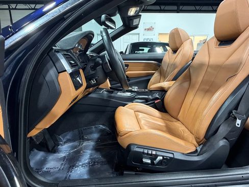 Used 2018 BMW 440i xDrive Convertible image 8