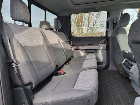 Certified 2022 Ford F150 XLT w/ Equipment Group 302A High image 23