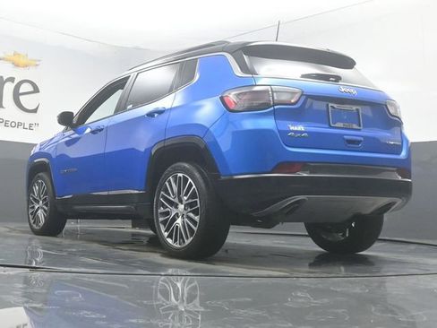 Used 2023 Jeep Compass Limited w/ Elite Group AWD/4WD image 5