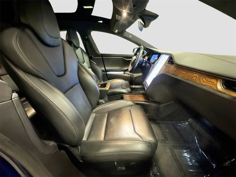 Used 2020 Tesla Model S Long Range image 30