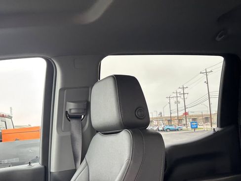 Used 2025 Chevrolet Silverado 1500 W/T w/ LPO, Dark Essentials Package AWD/4WD image 17