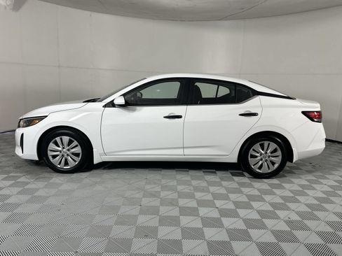 Certified 2025 Nissan Sentra S FWD image 5