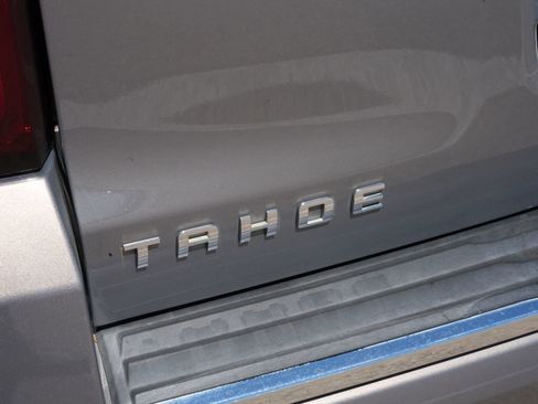 Used 2018 Chevrolet Tahoe Premier w/ Max Trailering Package image 21