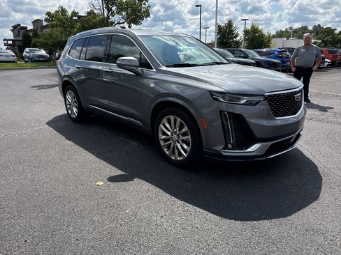 Used 2020 Cadillac XT6 Premium Luxury FWD image 20