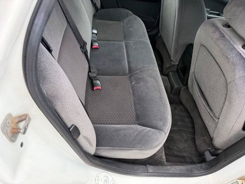 Used 2009 Chevrolet Impala LT FWD image 18