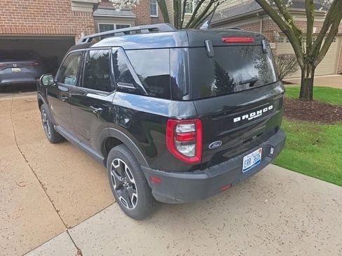 Used 2023 Ford Bronco Sport Outer Banks w/ Tech Package AWD/4WD image 3