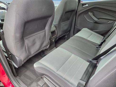 Used 2015 Ford Escape SE AWD/4WD image 24