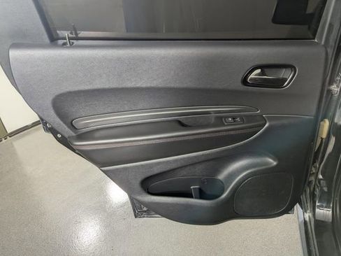 Used 2022 Dodge Durango R/T w/ Blacktop Package AWD/4WD image 15