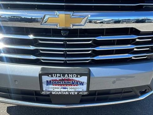 Used 2025 Chevrolet Tahoe Premier image 9