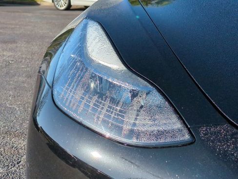 Used 2023 Tesla Model 3 Standard Range image 10