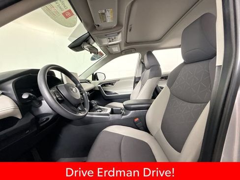 Certified 2025 Toyota RAV4 XLE w/ Convenience Package AWD/4WD image 6