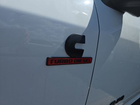 New 2025 RAM 2500 Laramie image 11