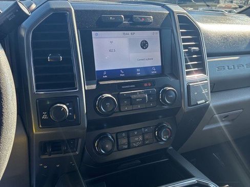 Used 2022 Ford F250 XLT w/ XLT Premium Package image 10