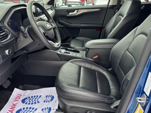 Certified 2022 Ford Escape Titanium w/ Class II Trailer Tow Package image 16