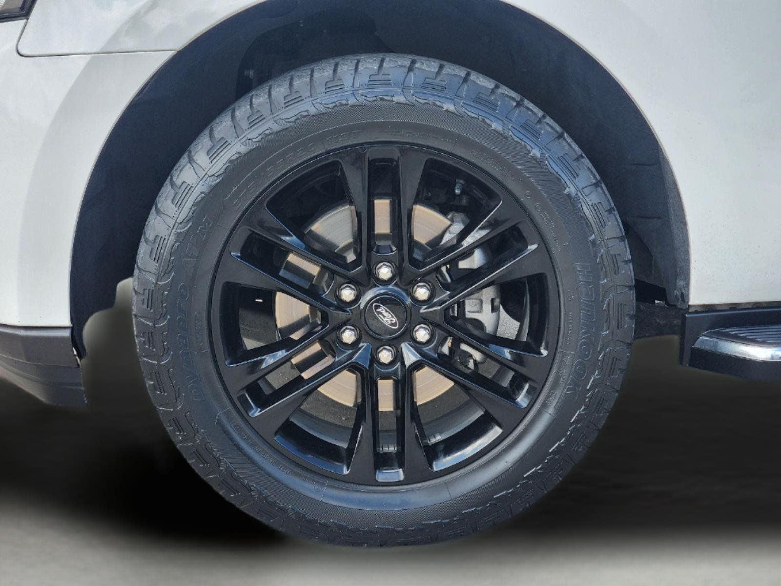 Used 2023 Ford Expedition XLT RWD image 10