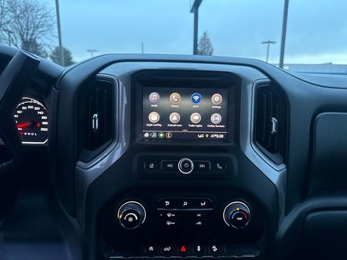 Used 2022 Chevrolet Silverado 1500 Custom Trail Boss w/ Midnight Edition image 18