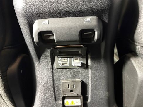 Used 2021 Jeep Gladiator Mojave AWD/4WD image 28