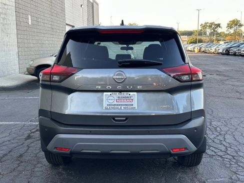 Certified 2023 Nissan Rogue S image 5