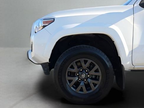 Used 2023 Toyota Tacoma SR5 w/ SR5 Appearance Package image 14