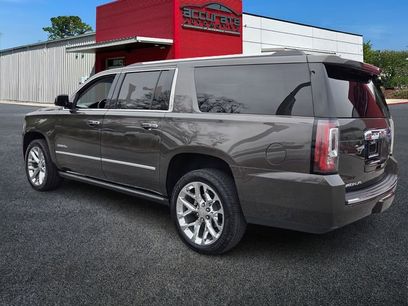 Used 2019 GMC Yukon XL Denali w/ Denali Ultimate Package