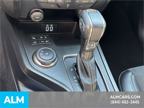 Used 2021 Ford Ranger Lariat w/ Tremor Off-Road Package image 37