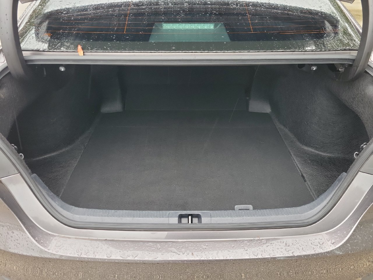 Used 2023 Toyota Camry LE FWD image 8
