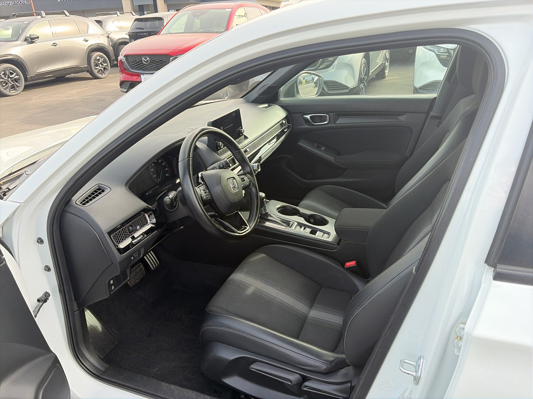 Used 2022 Honda Civic Sport image 11