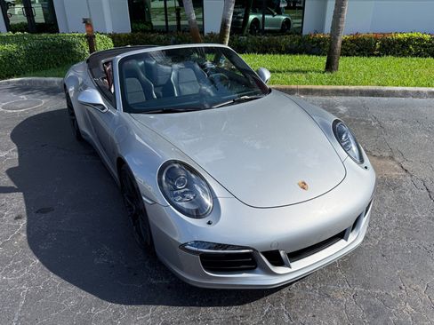 Used 2016 Porsche 911 Carrera GTS image 17