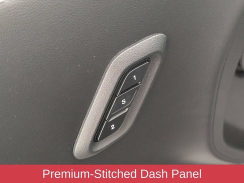 Used 2022 Dodge Challenger SRT Hellcat Redeye RWD image 12