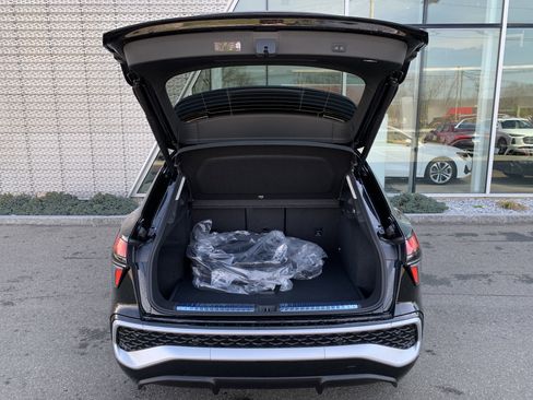 New 2026 Audi Q3 quattro 2.0T image 18