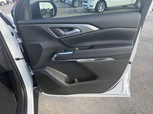 New 2026 Chevrolet Traverse LT image 41