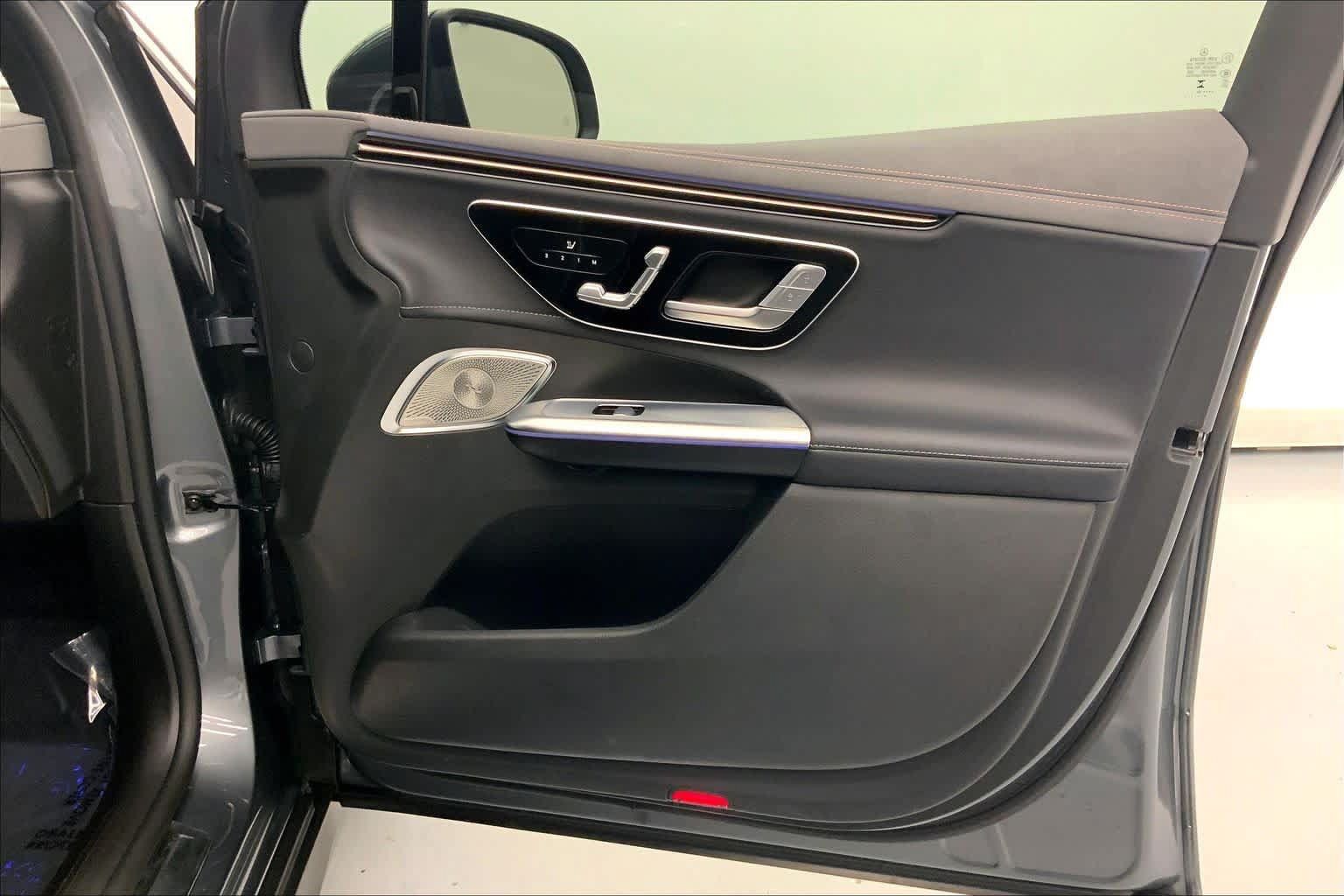 Certified 2023 Mercedes-Benz EQE 350+ SUV image 10