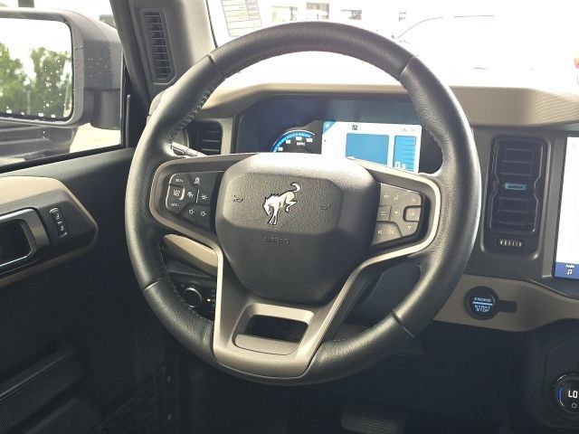 Used 2024 Ford Bronco Wildtrak AWD/4WD image 36