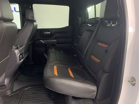 Used 2019 GMC Sierra 1500 AT4 w/ AT4 Premium Package image 32