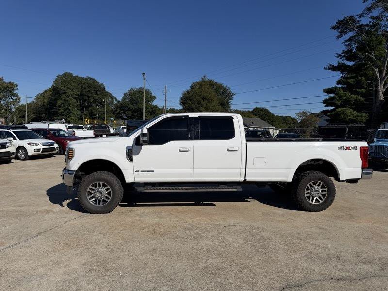 Used 2019 Ford F250 Lariat w/ Lariat Value Package AWD/4WD image 2