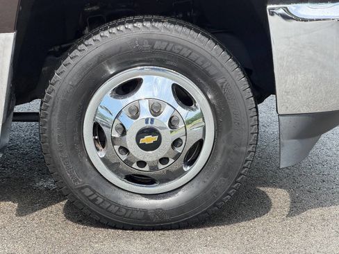 Used 2018 Chevrolet Silverado 3500 LTZ w/ Duramax Plus Package RWD image 50