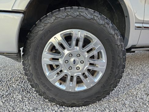 Used 2014 Ford F150 Platinum image 65