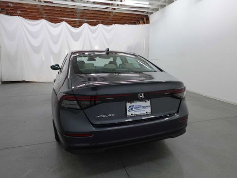 Used 2025 Honda Accord LX image 7