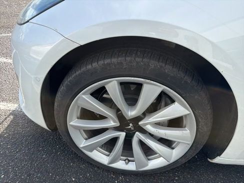 Used 2019 Tesla Model 3 Long Range image 14