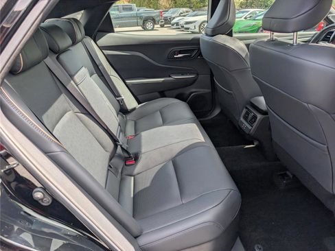 Used 2023 Toyota Crown Limited w/ Advanced Technology Package image 12